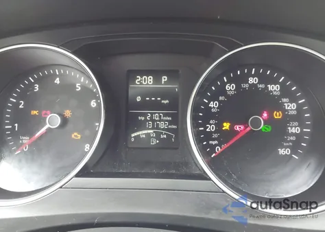 2016 Volkswagen Jetta 1.4T Se z USA, uszkodzony, nr VIN 3VWD67AJ7GM221468